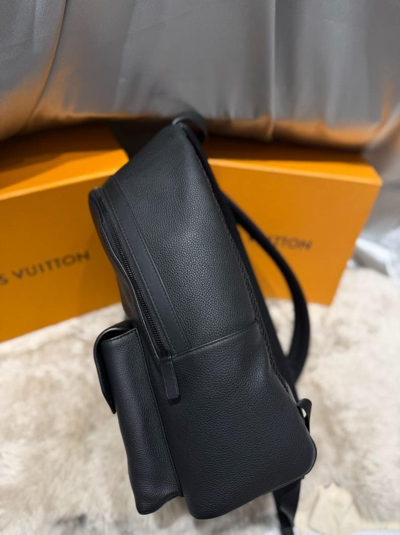 ルイヴィトン M57079 ディスカバリー タイガ~~