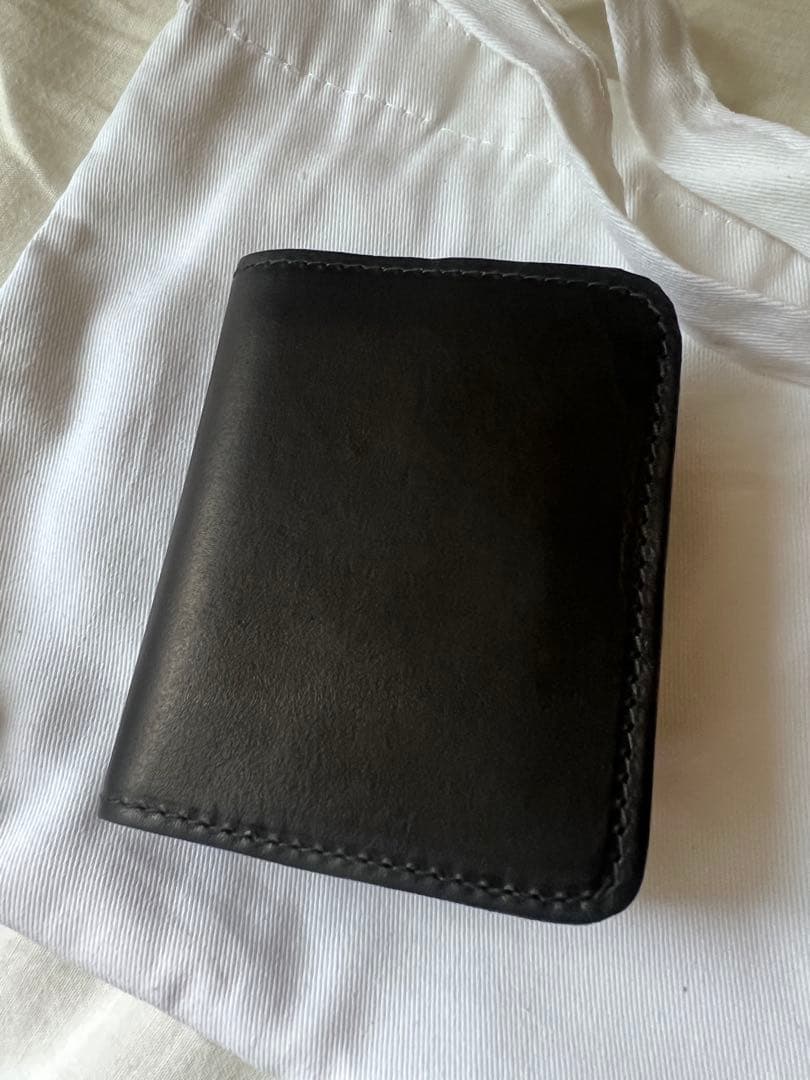 GUIDI グイディ 二つ折り財布 C8 PRESSED KANGAROO