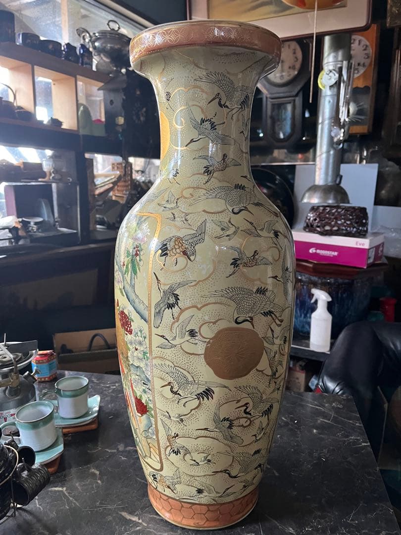 薩摩焼 、金襴手 郡鶴花鳥図花瓶 約60飾壷 花器 細密絵付 コレクター収蔵品