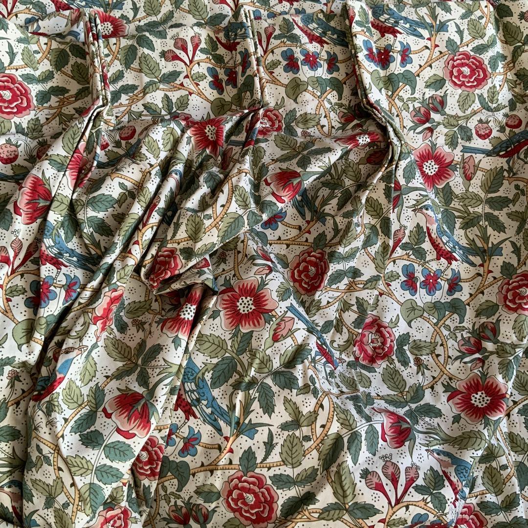 英国　ヴィンテージ　リバティ　生地　カーテン　100cm×130cm 2枚