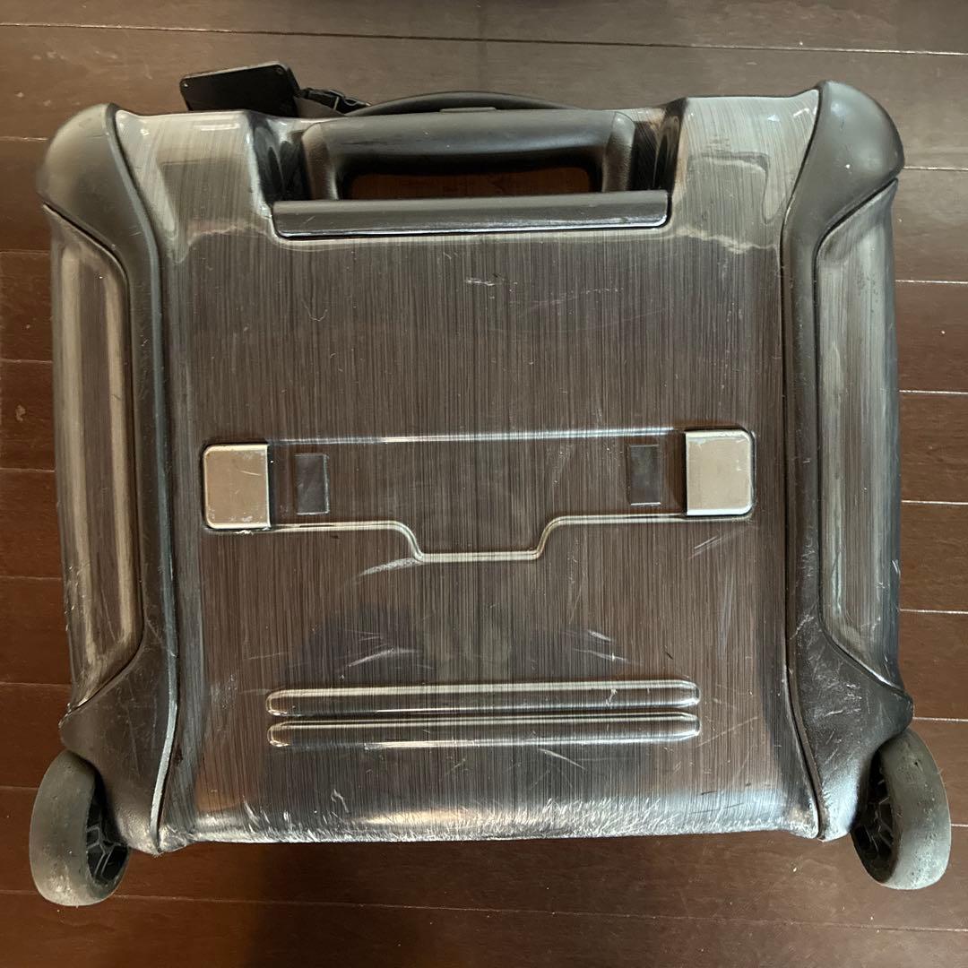 TUMI トゥミ 28012D コンパクトキャリーケース 2輪　中古品