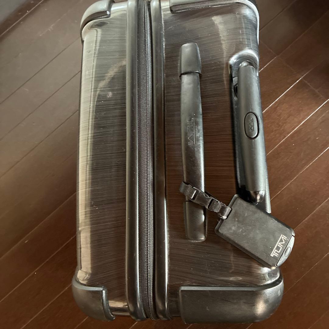 TUMI トゥミ 28012D コンパクトキャリーケース 2輪　中古品