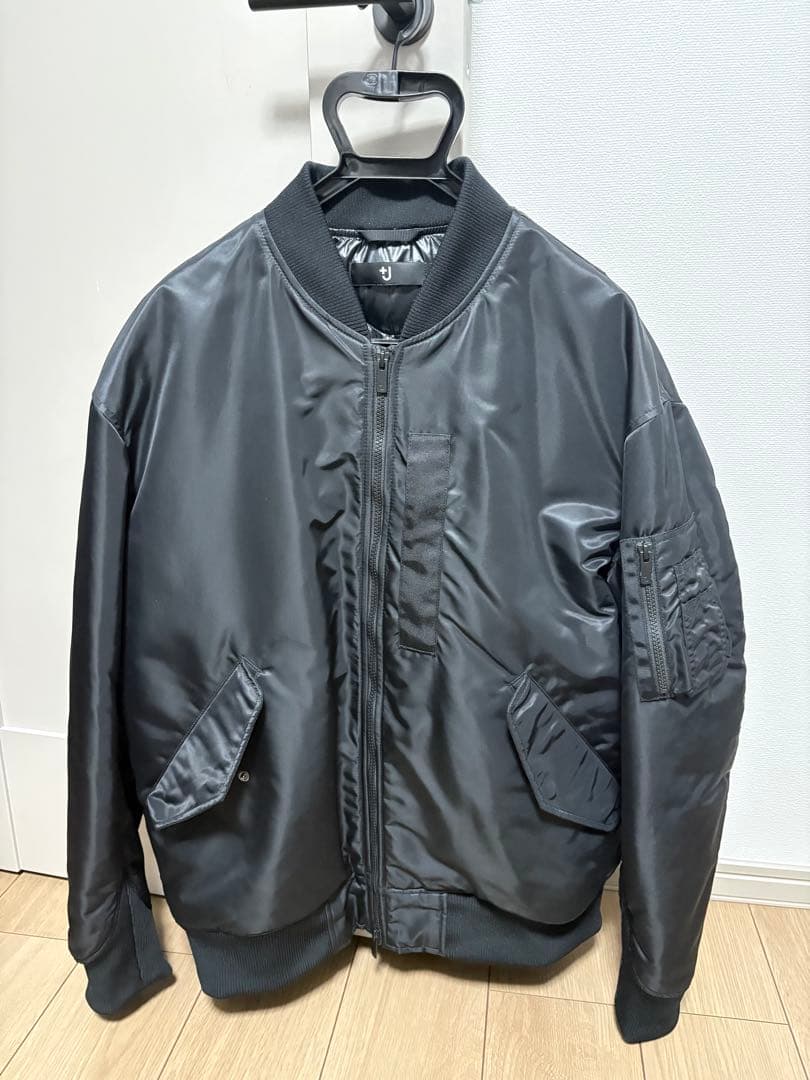 UNIQLO【＋J】 ハイブリッドダウンオーバーサイズMA-1 ブラック　XL