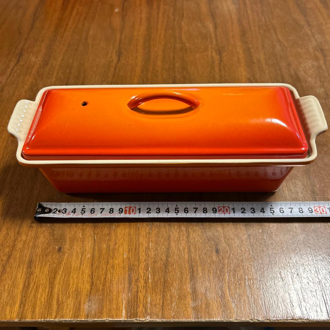 LE CREUSET テリーヌ型　オレンジ 約28cm シール無し