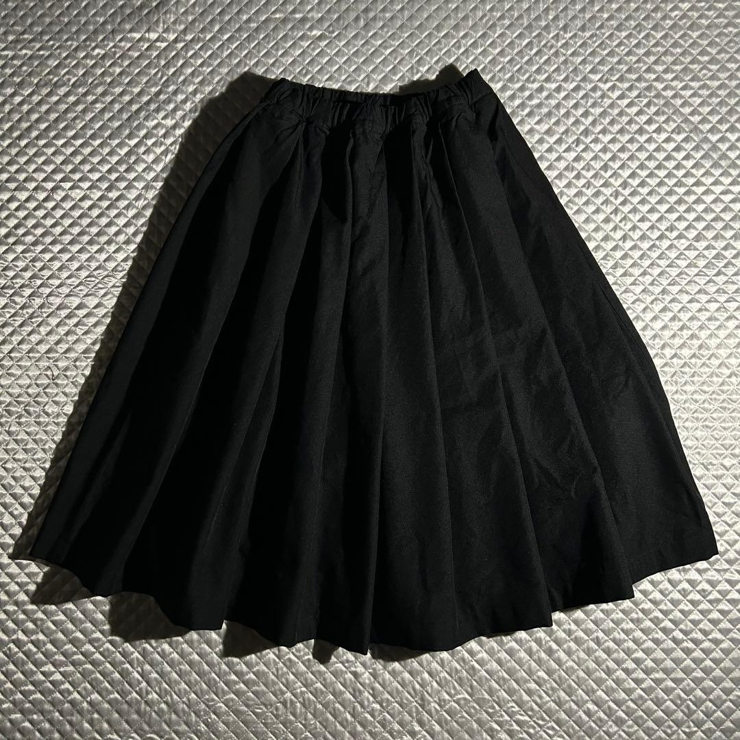 AD2017 archive ポリ縮絨フレアスカート 黒 ボリューム