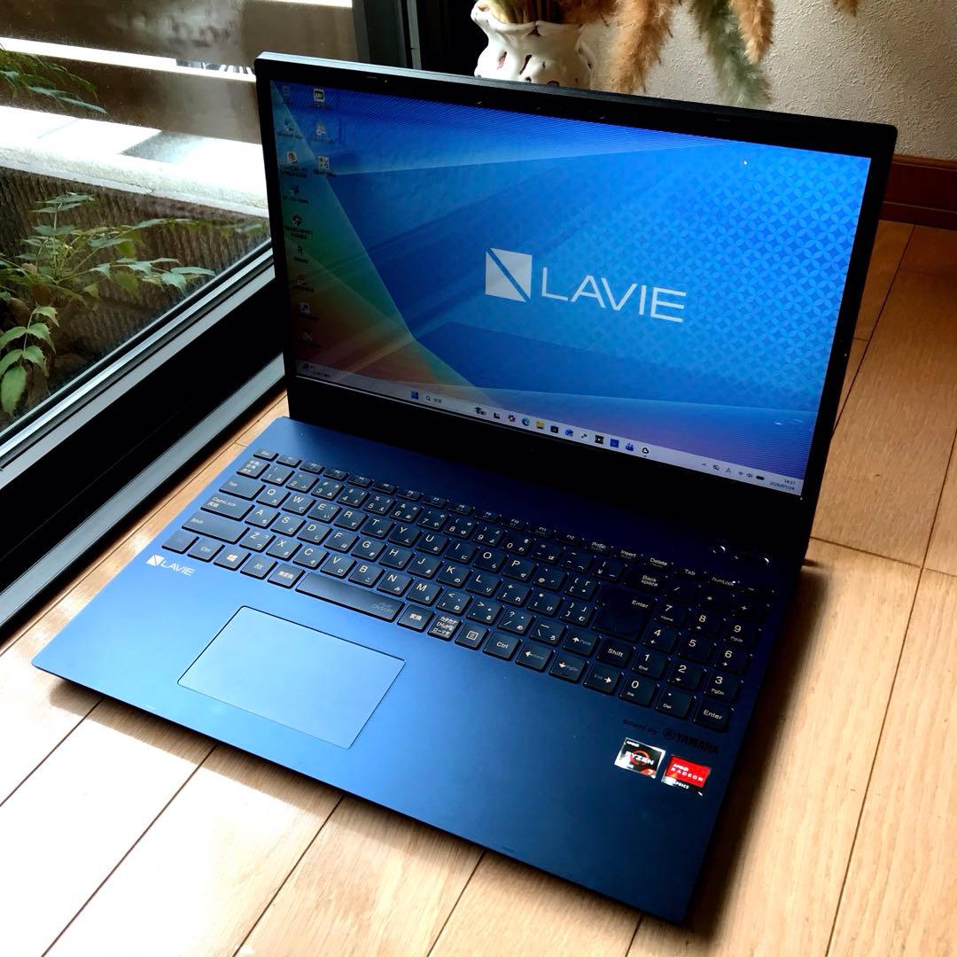 美品NEC LaVie N1585/AAL(M.2NVMe SSD 1TB)