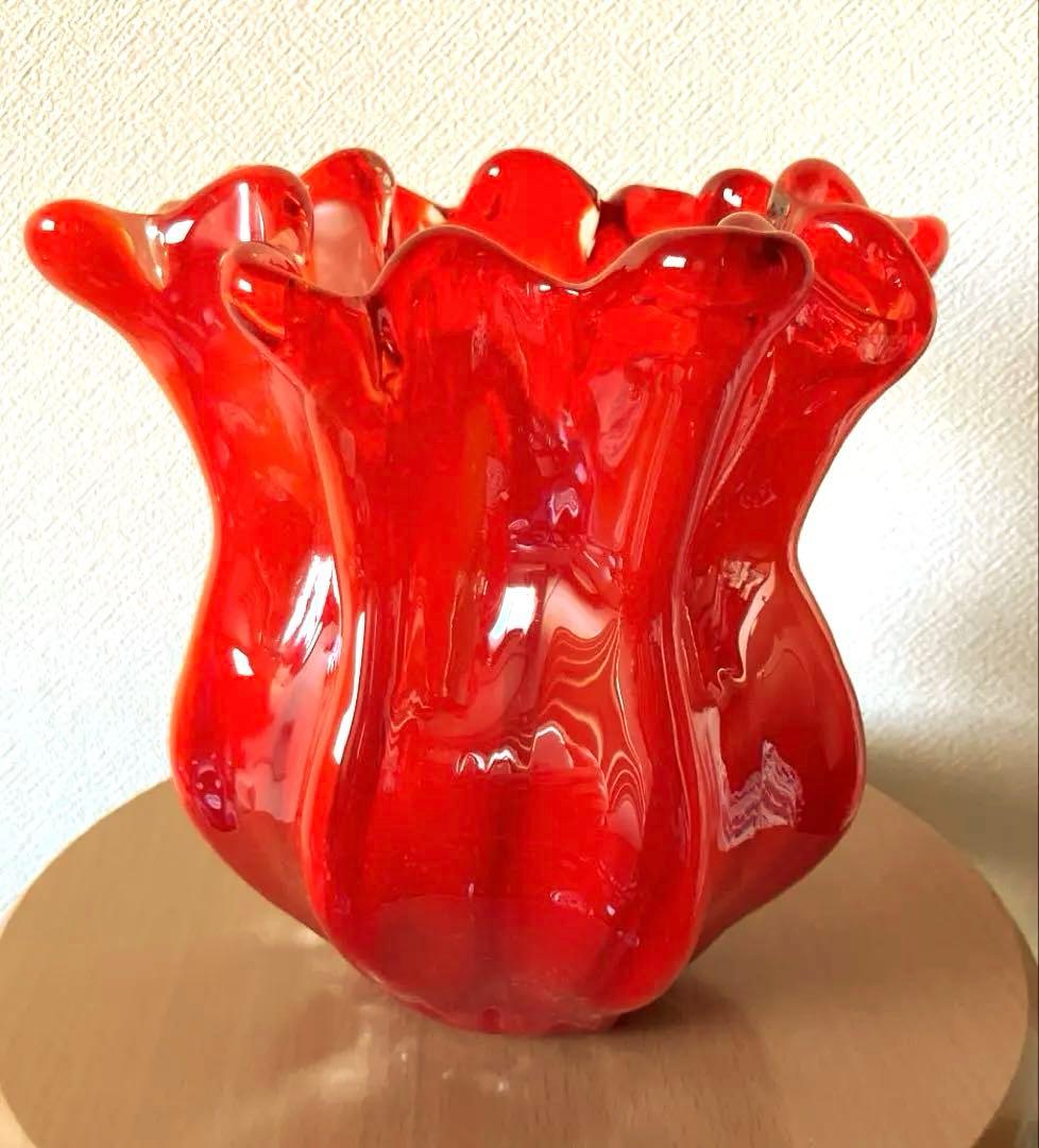 昭和レトロタジマクリスタル赤オーロラ加工チューリップ型花瓶