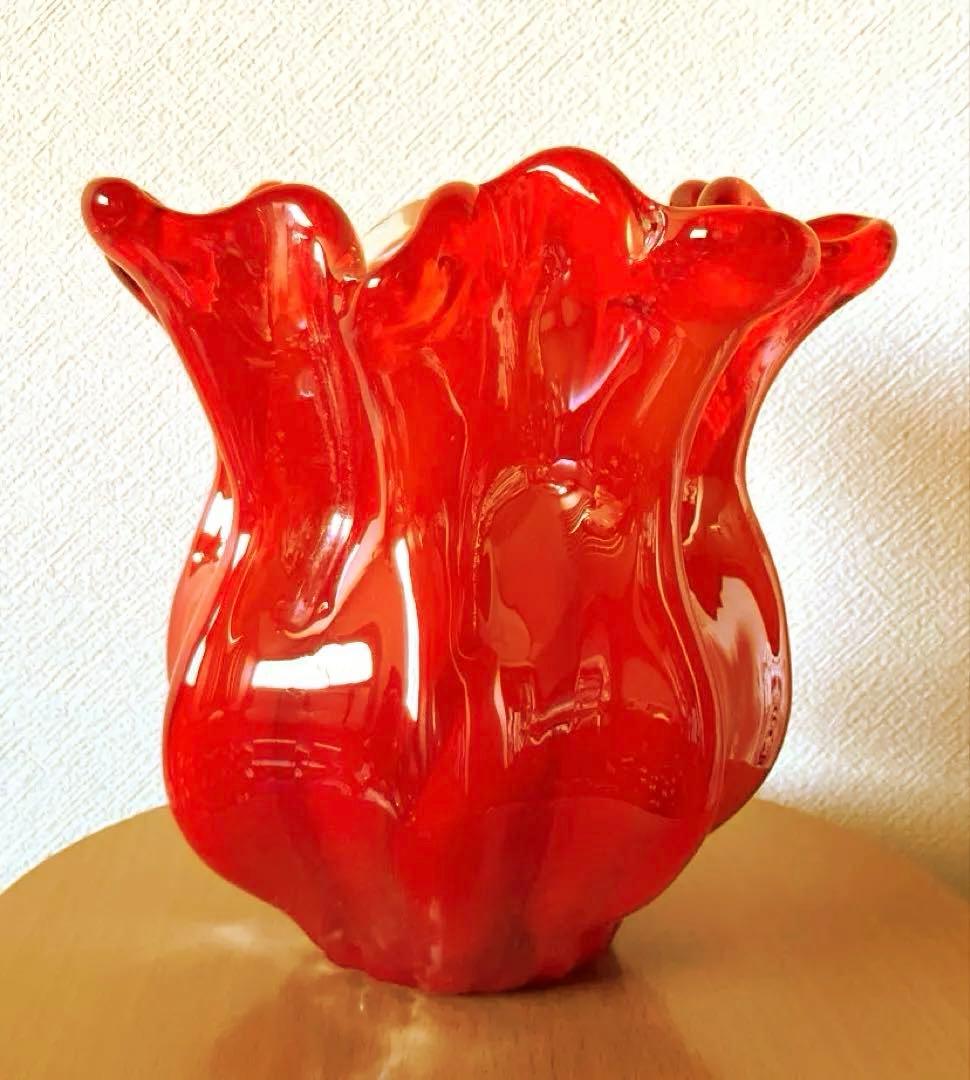 昭和レトロタジマクリスタル赤オーロラ加工チューリップ型花瓶