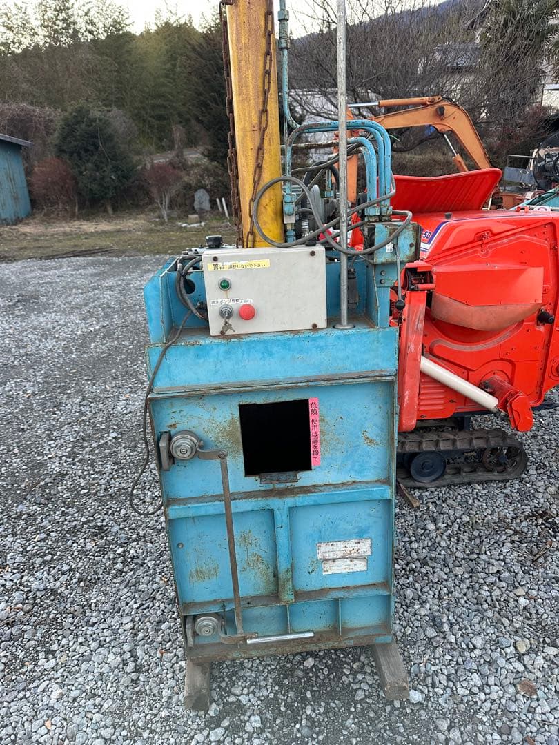 中古。プレスキー　圧縮減容梱包機 CP-10T