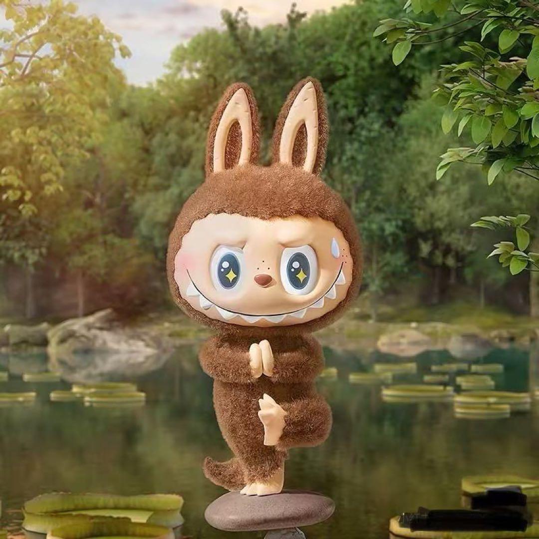 新品POPMART labubu THE MONSTERS Lazy Yoga