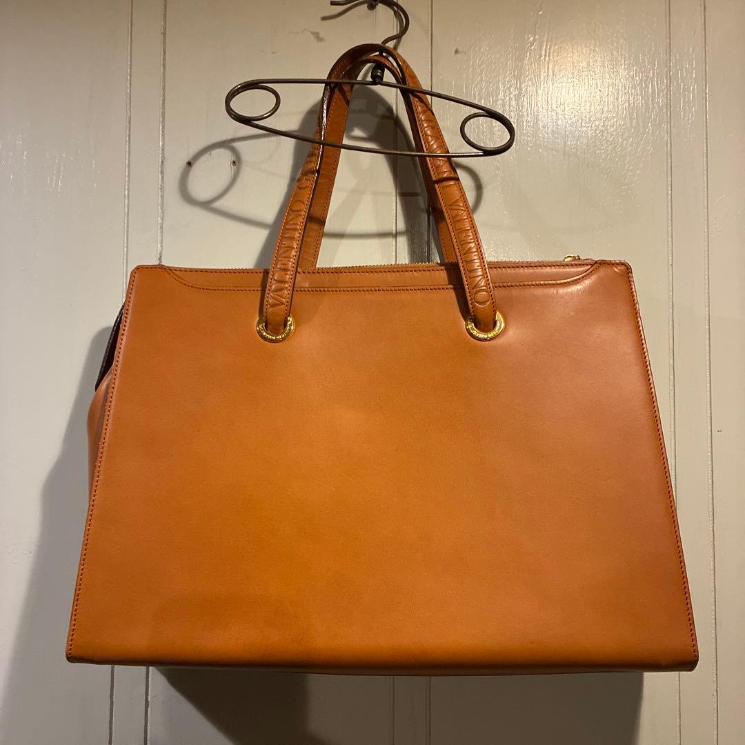 ヴァレンティノ レザー トート ショルダー　バッグ