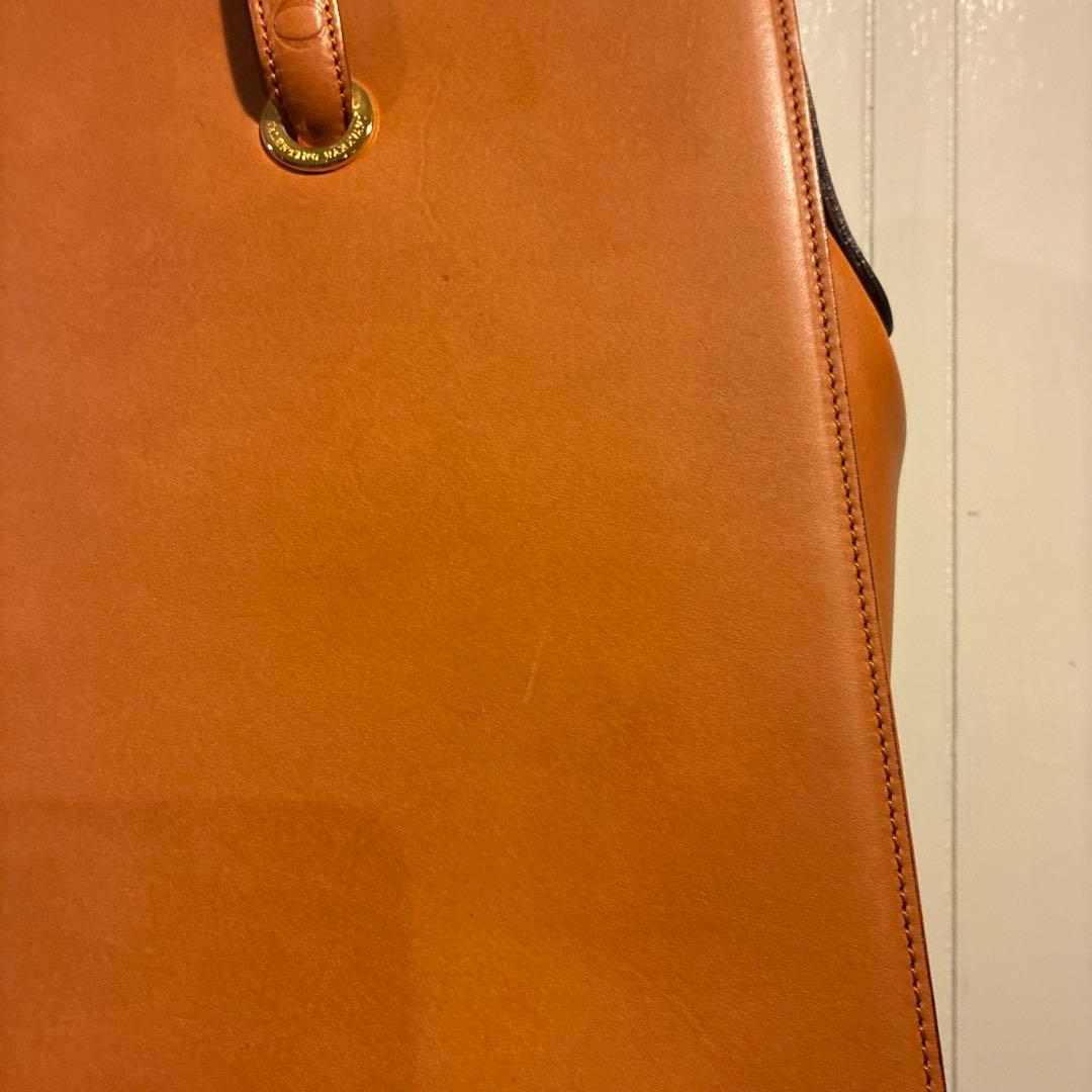 ヴァレンティノ レザー トート ショルダー　バッグ