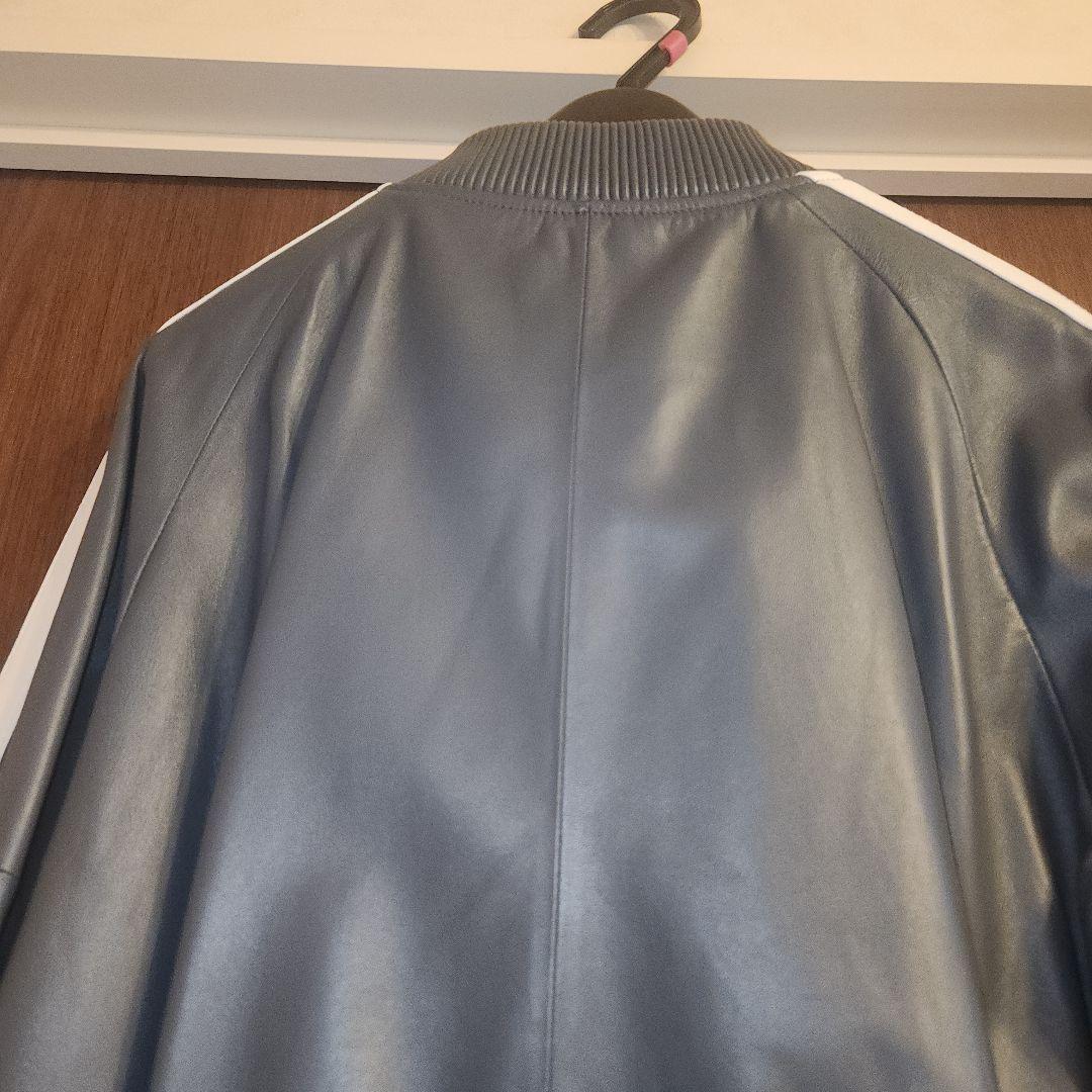 ダーマAnd　羊レザープルゾン　グレーLL