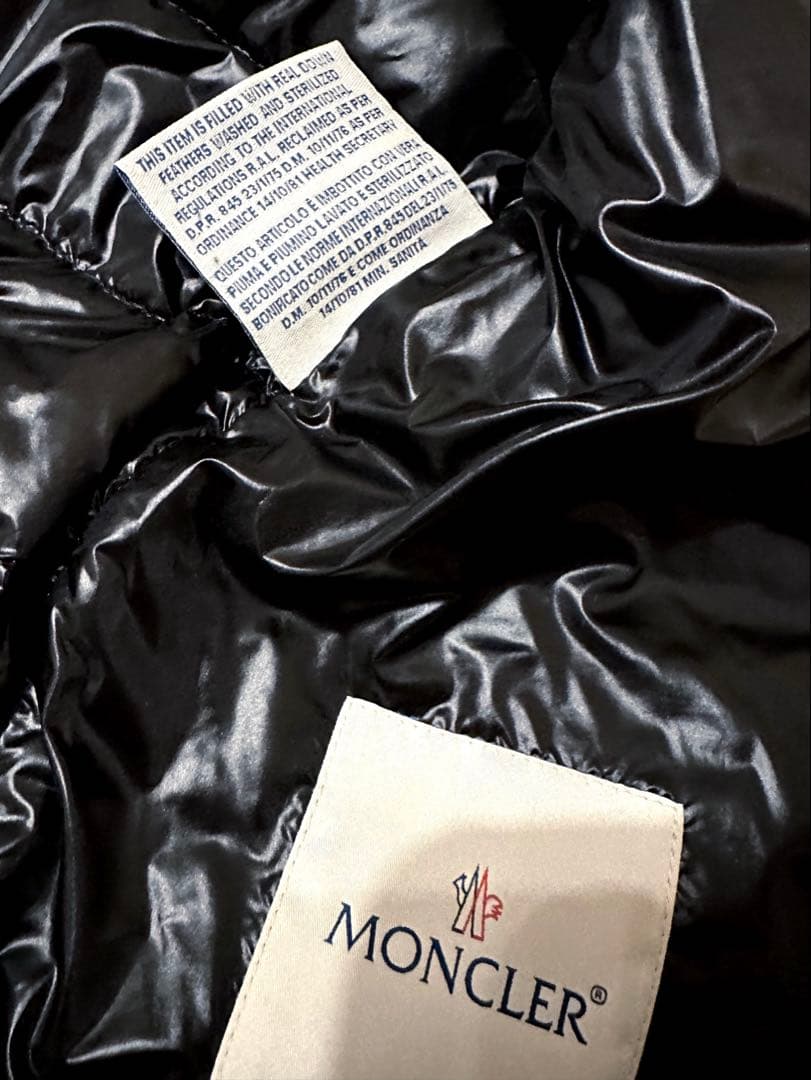 【モンクレール】ダウンベスト　ブラック 美品 サイズ00