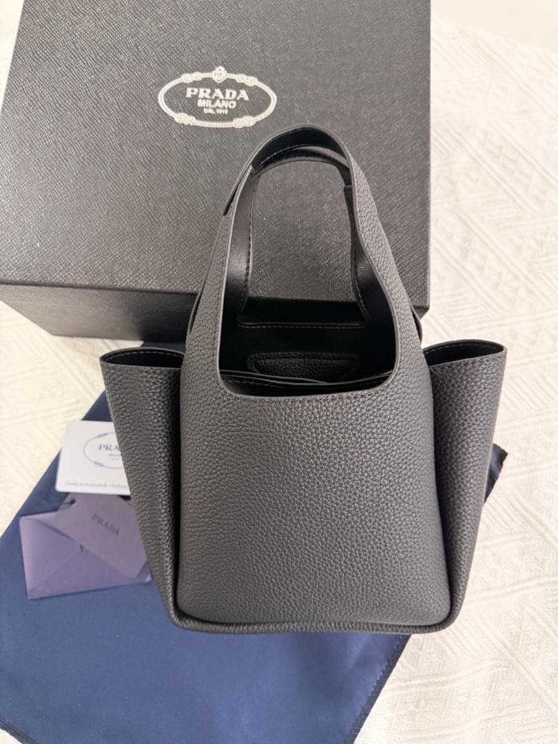 早い者勝ち！ ブラック ハンドバッグ