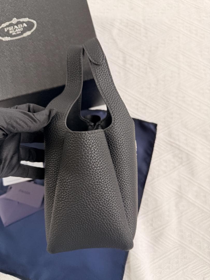 早い者勝ち！ ブラック ハンドバッグ