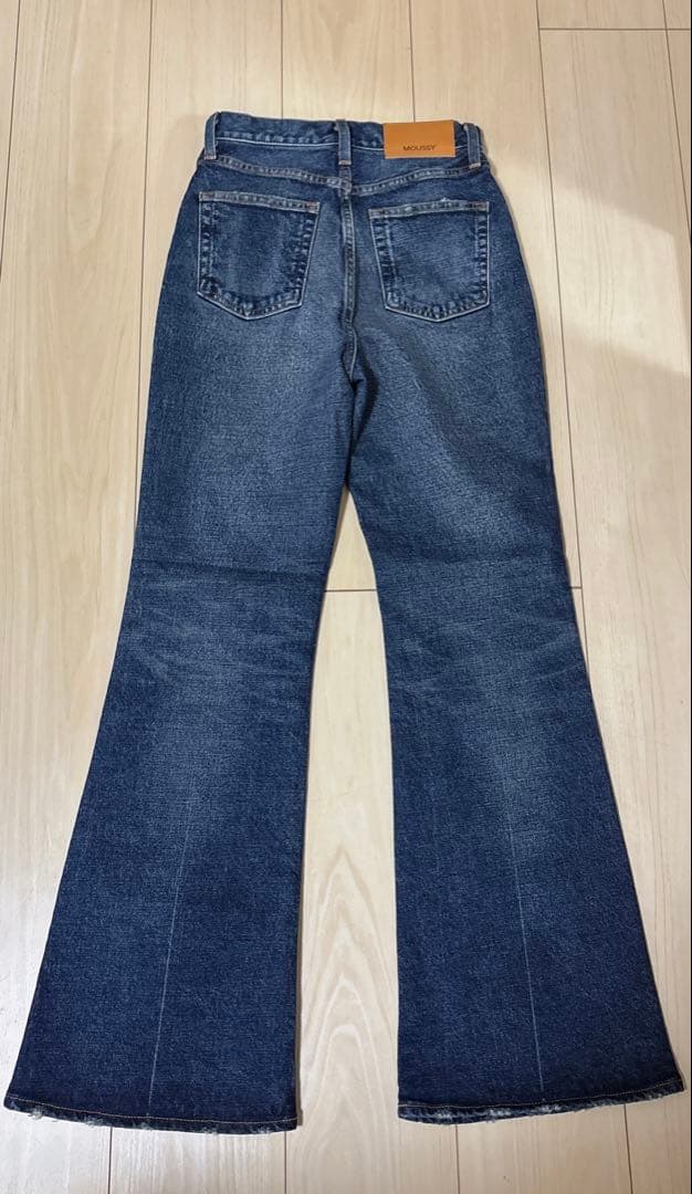 パンツ MOUSSY MVS D/BLU FLARE 25