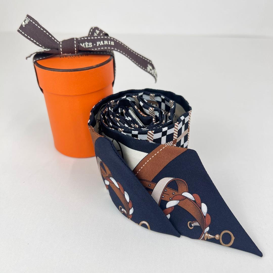 新品未使用 HERMES エルメス ツイリー マルチカラー スカーフ　ブラウン