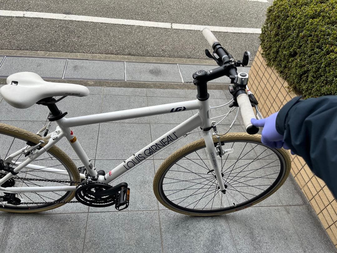 【美品】LOUIS GARNEAU ルイガノ ホワイト