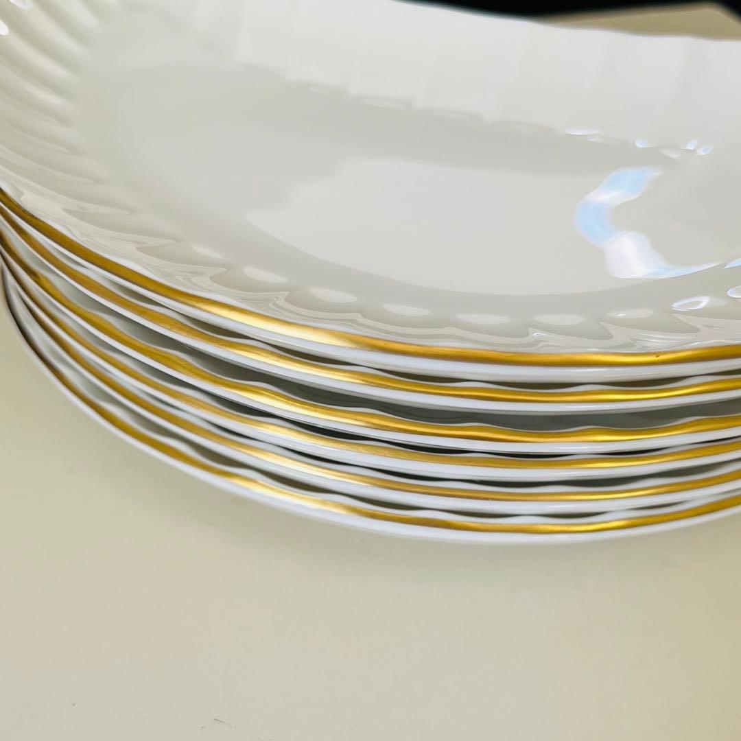 ロイヤルウースター  白磁　金彩　クレセント  ハーフムーン　プレート　６枚