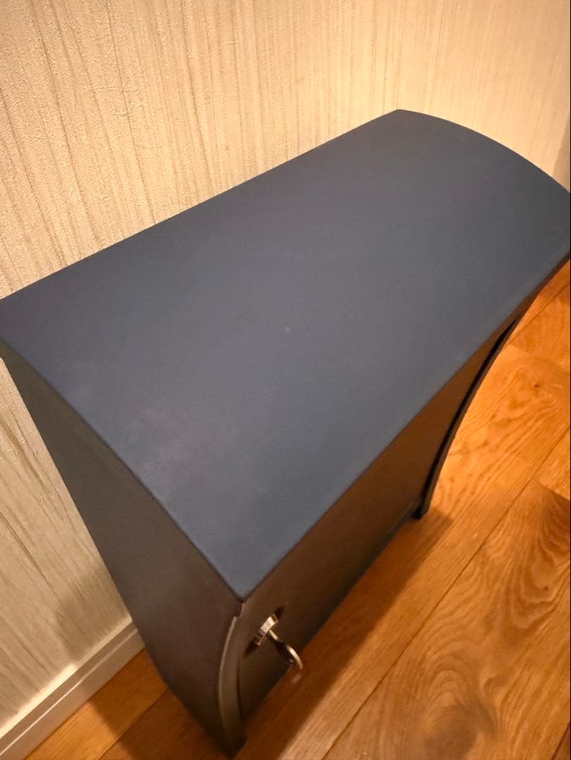 Penne ペンネ社 郵便ポスト STEELY 郵便受け 鍵付き 北欧系 壁掛け