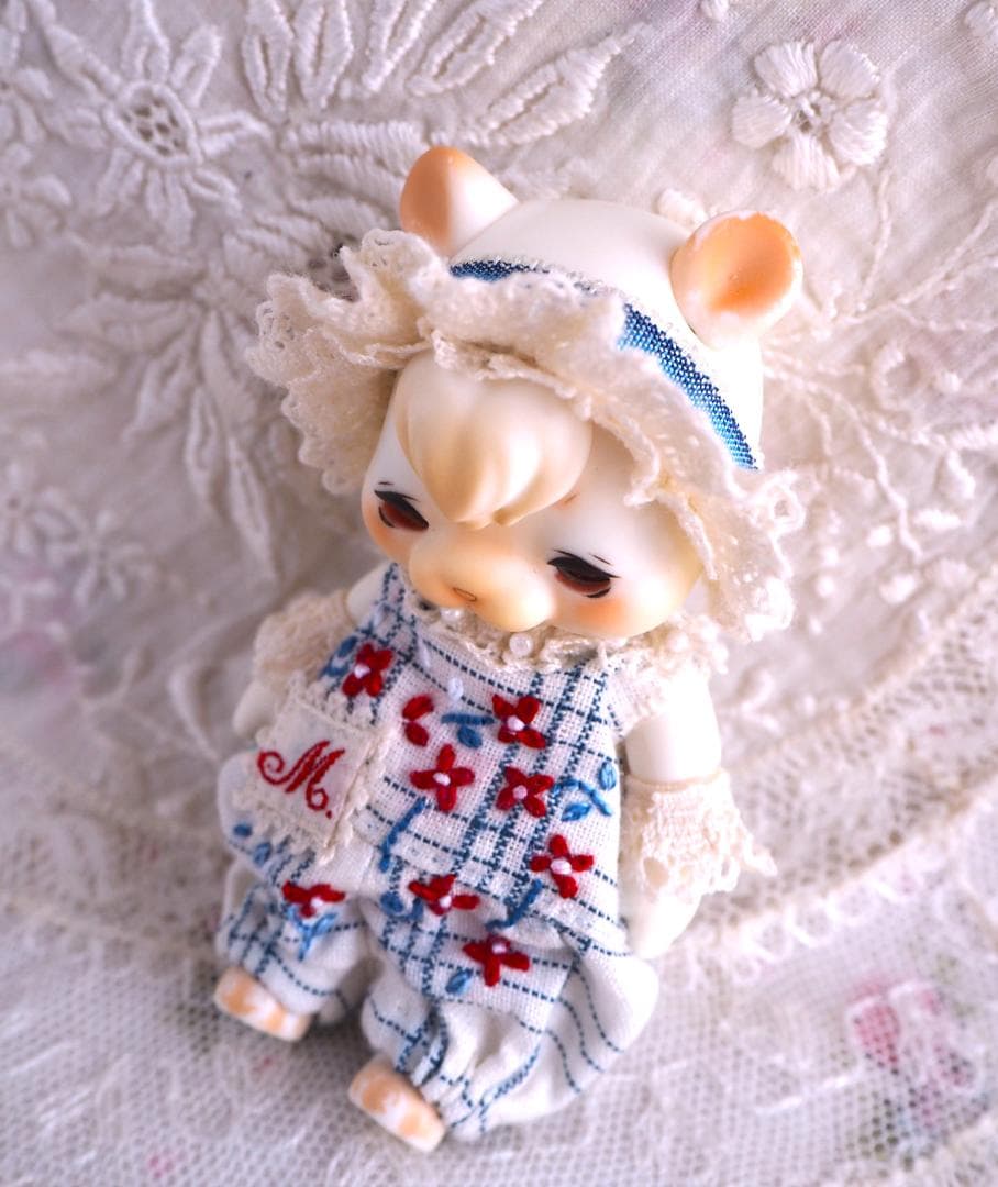 も*ね様 ミニフラワー刺しゅうロンパースセット cocoriang kumuku