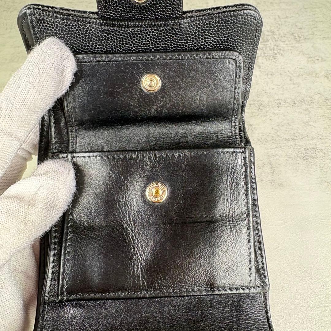 CHANEL シャネル　キャビアスキン　マトラッセ　三つ折り　財布　ケース