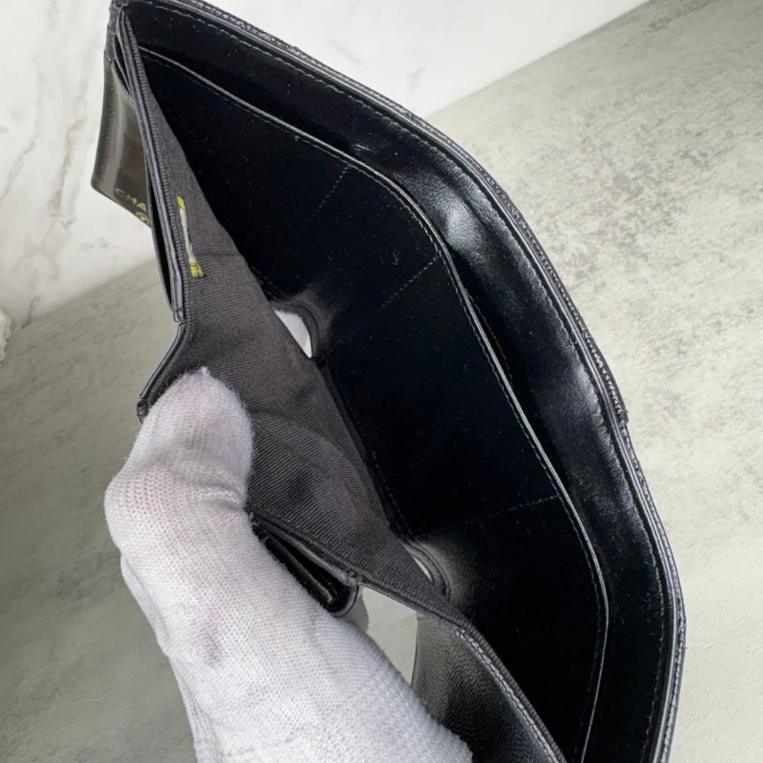 CHANEL シャネル　キャビアスキン　マトラッセ　三つ折り　財布　ケース