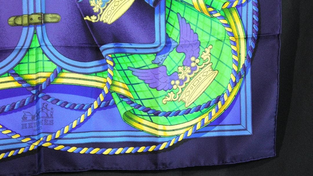 新品未使用品　HERMES エルメス　大判スカーフ　カレ90　 D532