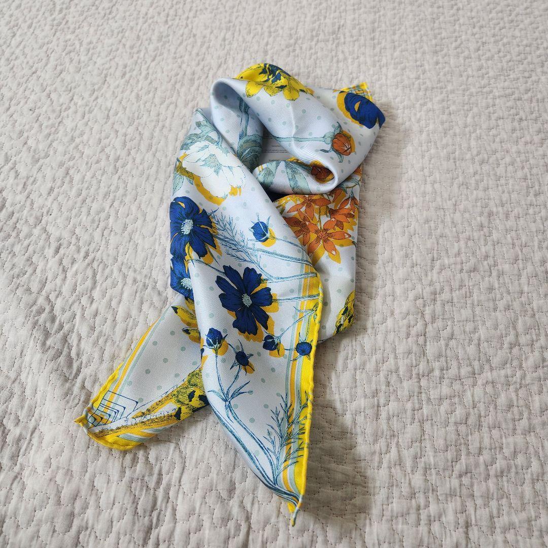 未使用タグ付き★manipuri マニプリ　スカーフ　シルク　絹　春夏　花