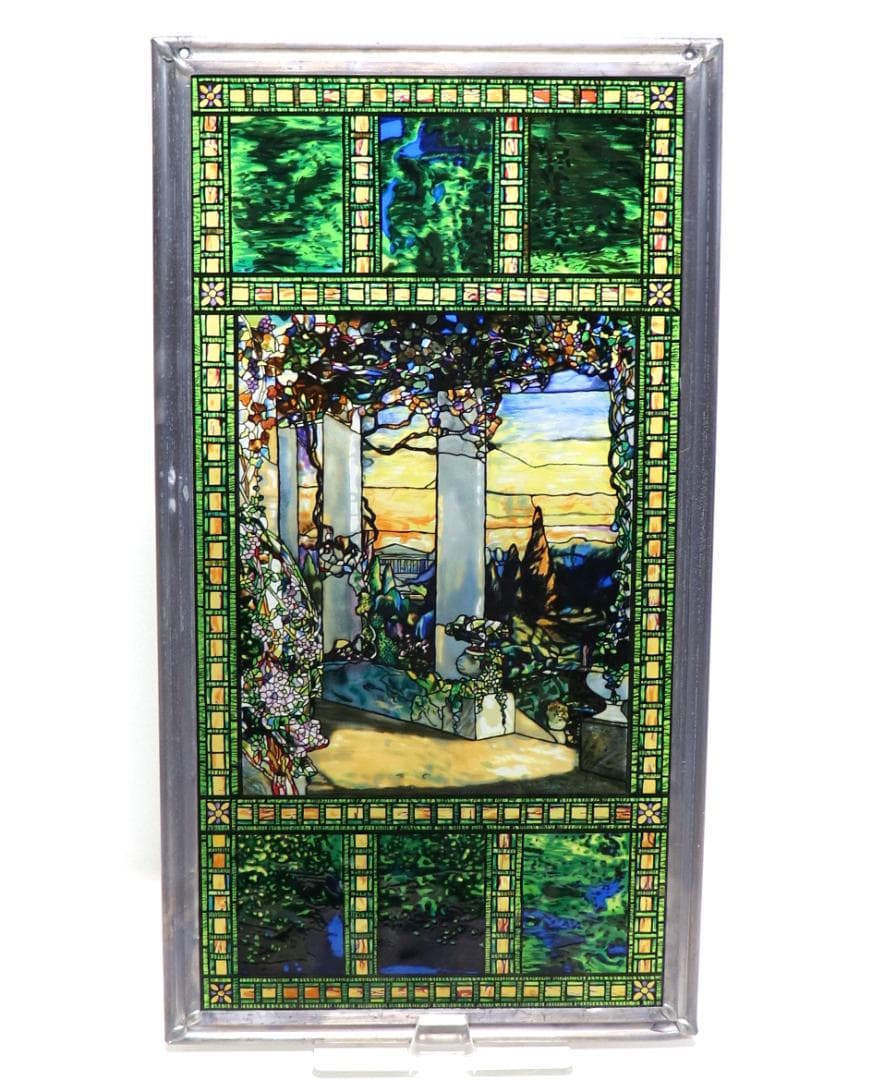 ルイス・C・ティファニー 大型ヴィンテージ ステンドグラス ハインド・ハウスの窓