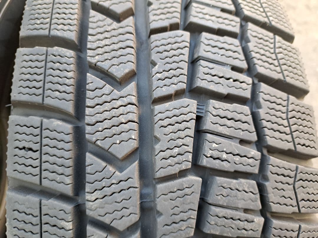 バリ山！195/65R15×4本信頼のダンロップ！ ウインターMAX送料￥300