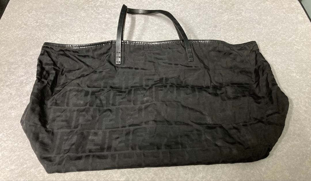 フェンディ FENDI ズッカ柄 トートバッグ ポーチ付