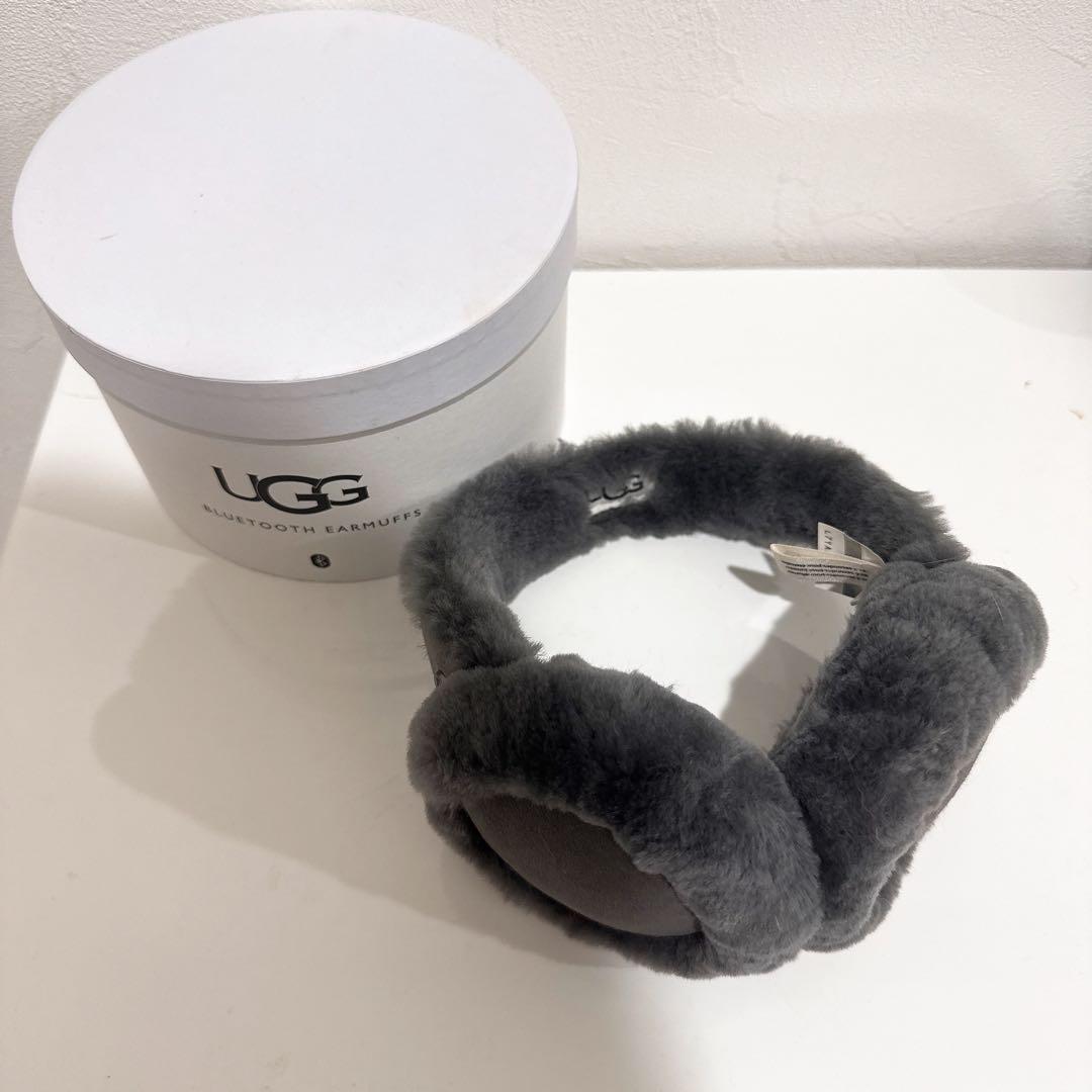 UGG 耳あて W SHEEPSKIN BLUETOOTH EARMUFF