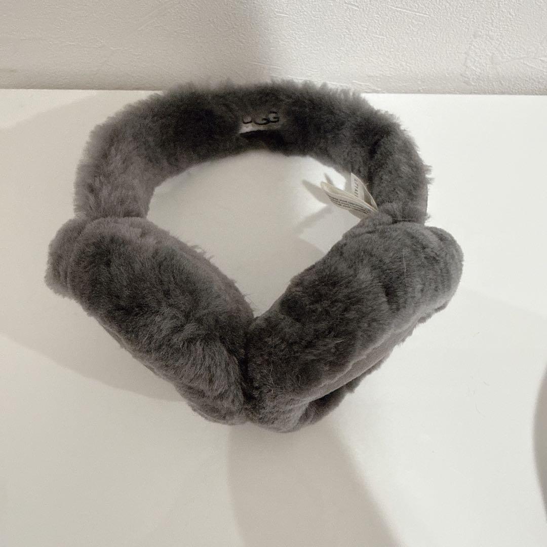 UGG 耳あて W SHEEPSKIN BLUETOOTH EARMUFF