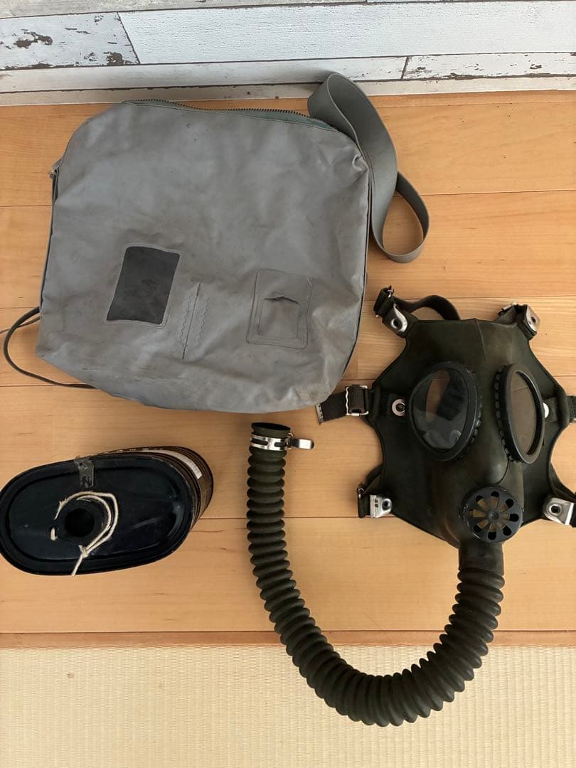 ガスマスク（52式防護マスク1型）