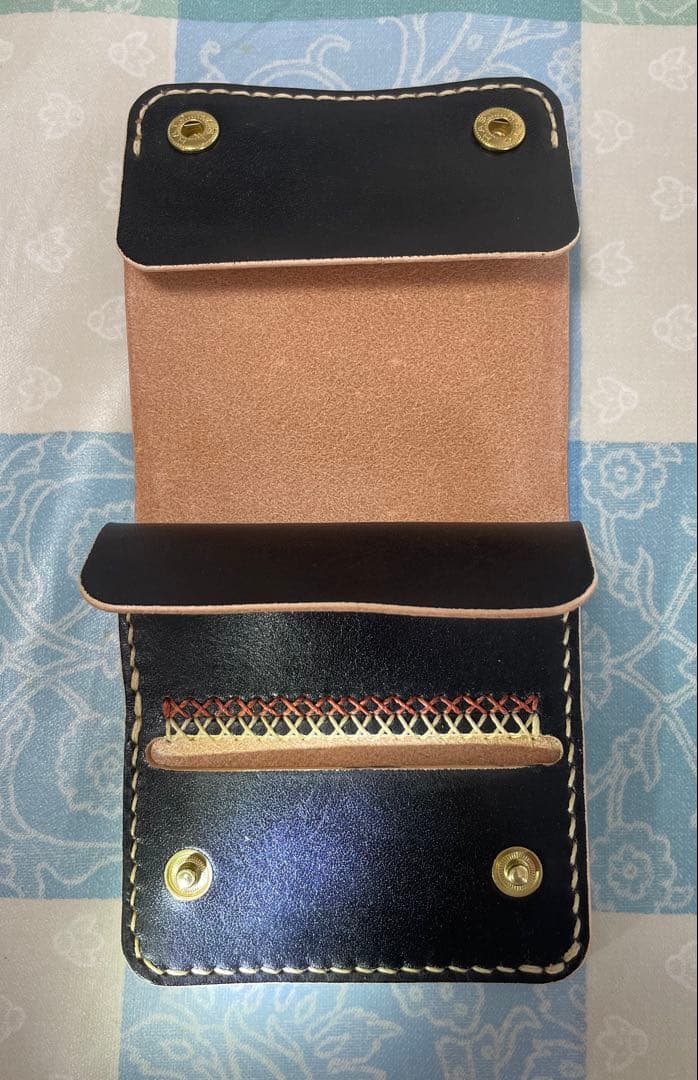 トラッカーウォレット　part8 薄型コンパクト二つ折り　黒　本革　ハンドメイド