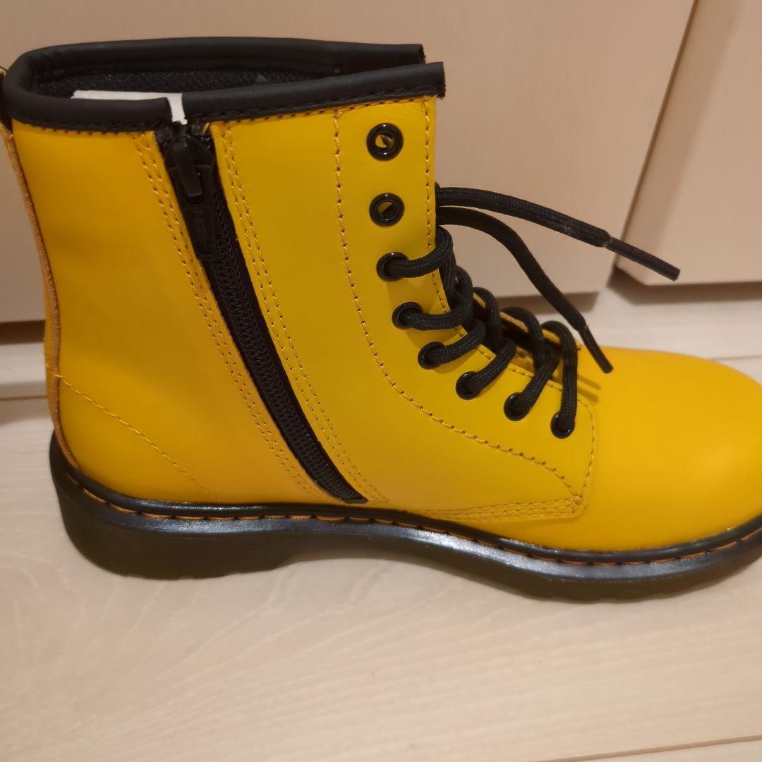 ドクターマーチンブーツ　UK2 21cm 黄色　新品