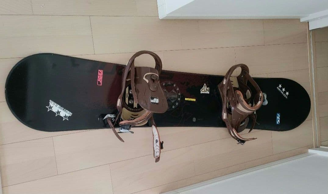 【すぐ滑れる】スノーボード＋FLUXバイン セット 初心者・女性向け 155cm