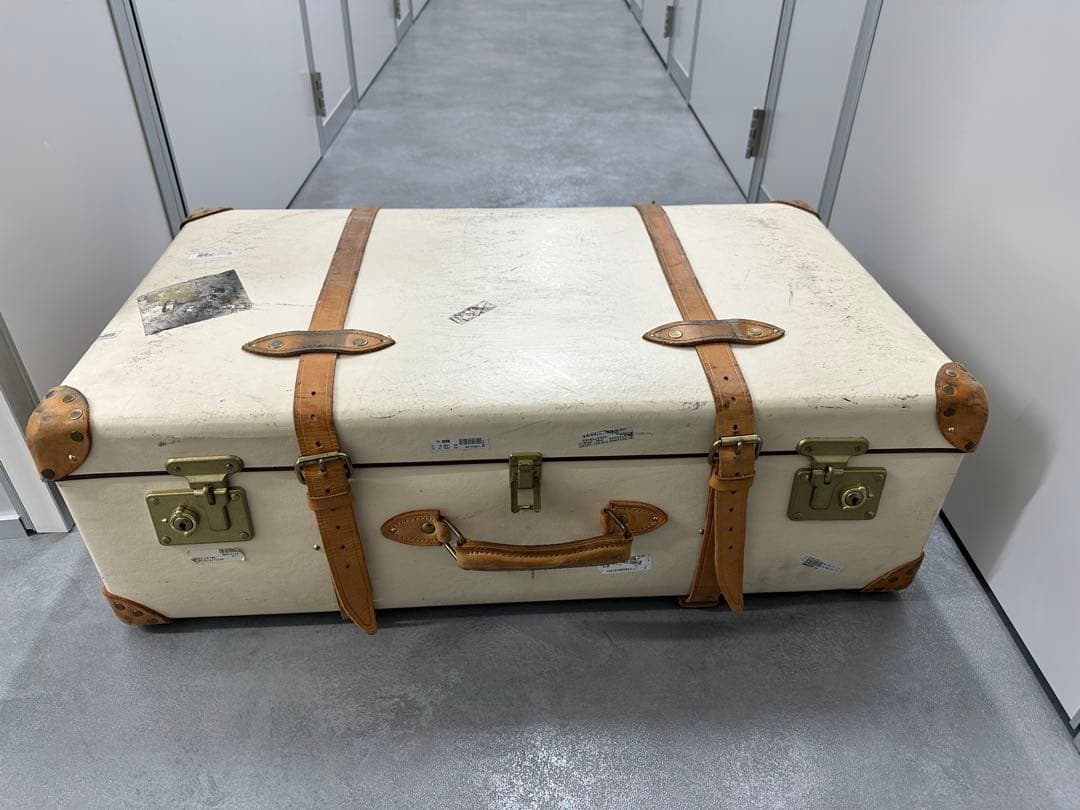 オキドキヨGlobe-Trotter アイボリー キャリーケース