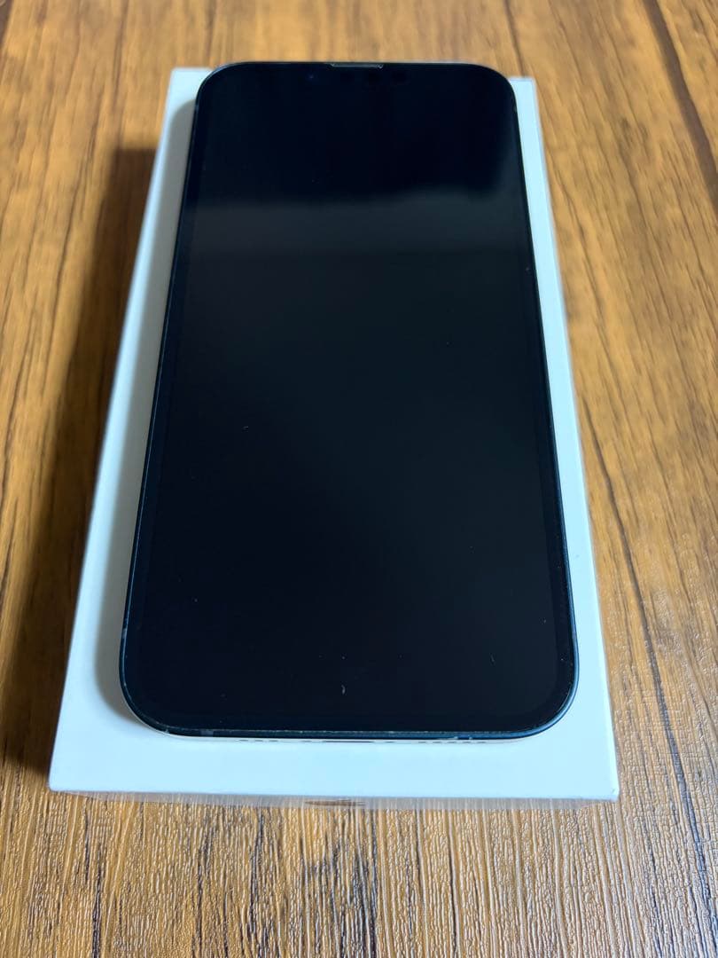 y*i様 Apple iPhone 13 ミッドナイト　128gb