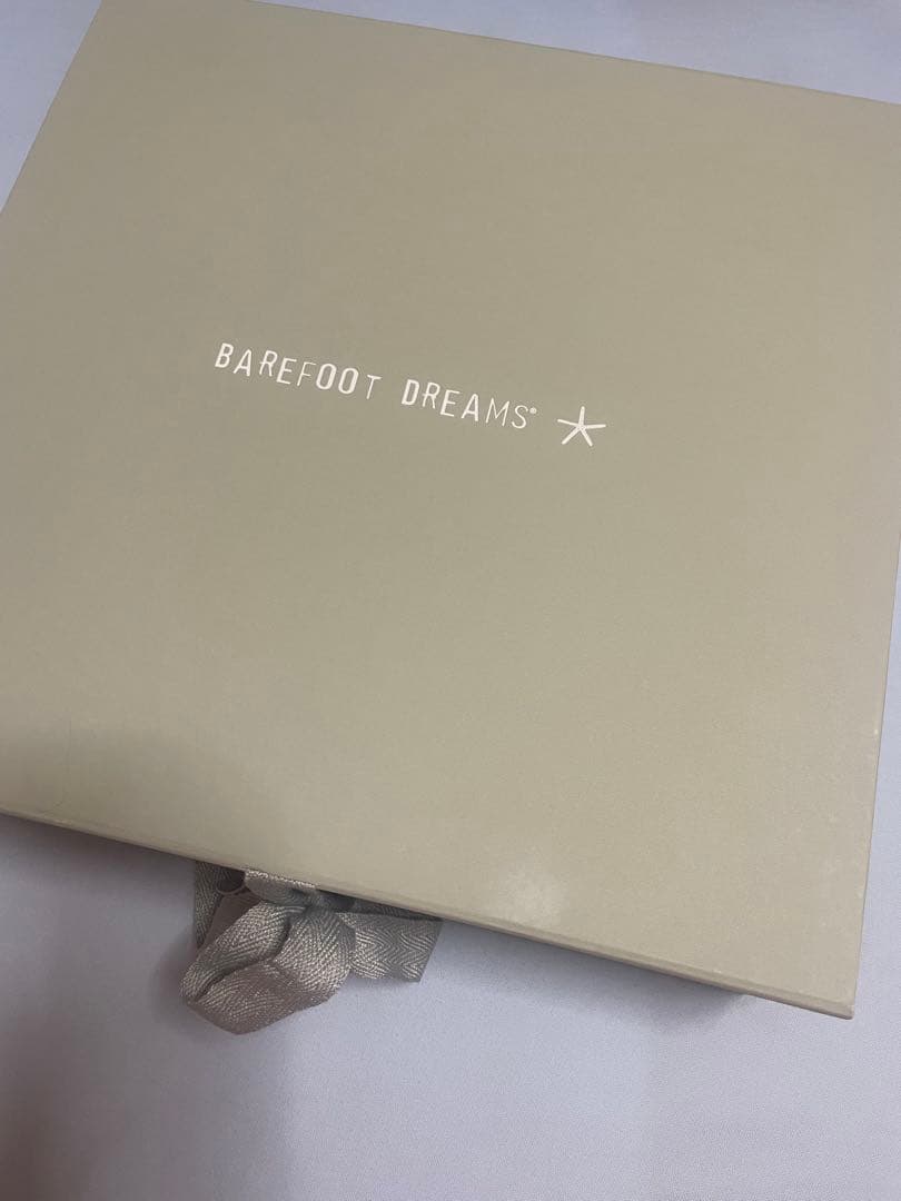【新品・箱付き】BAREFOOT DREAMS ブランケット