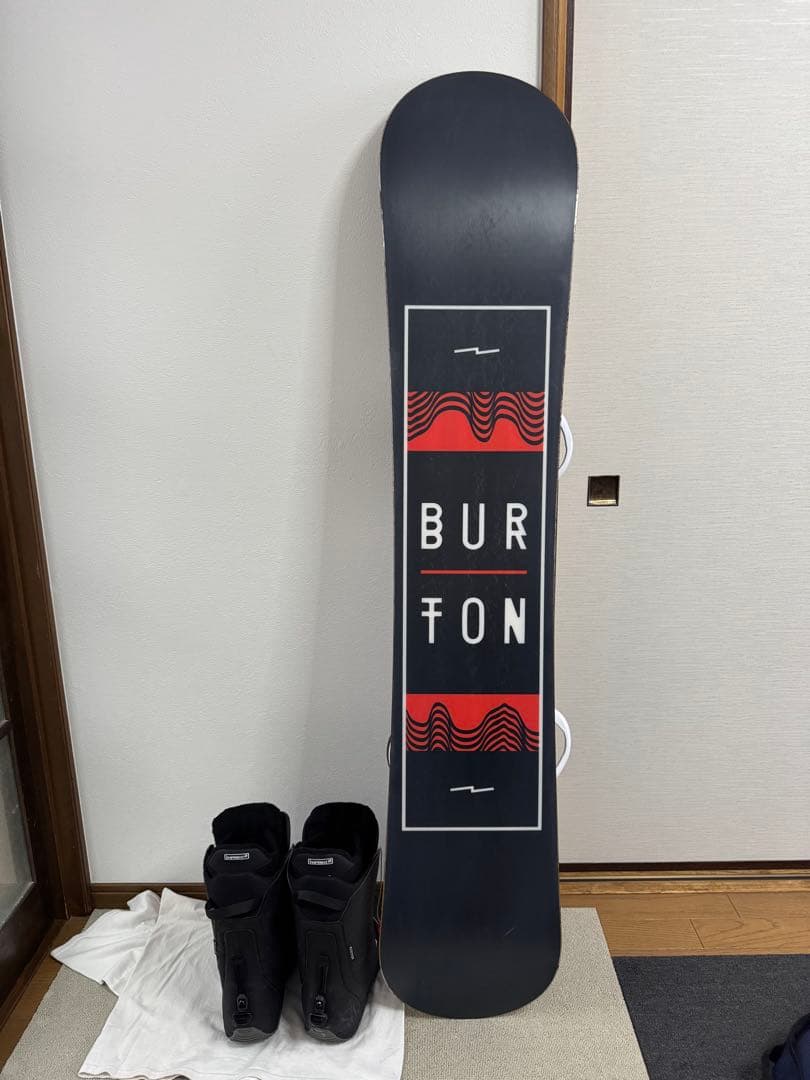 Burton スノーボードとブーツ、バッグセット