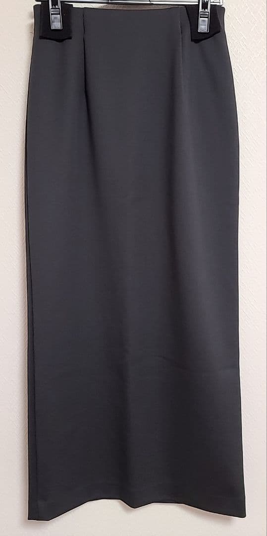 タグ付き　CADUNE　ダブルクロスタイトスカート　チャコール