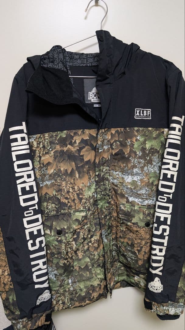 XLARGE × Bonfire スノーボードウェア