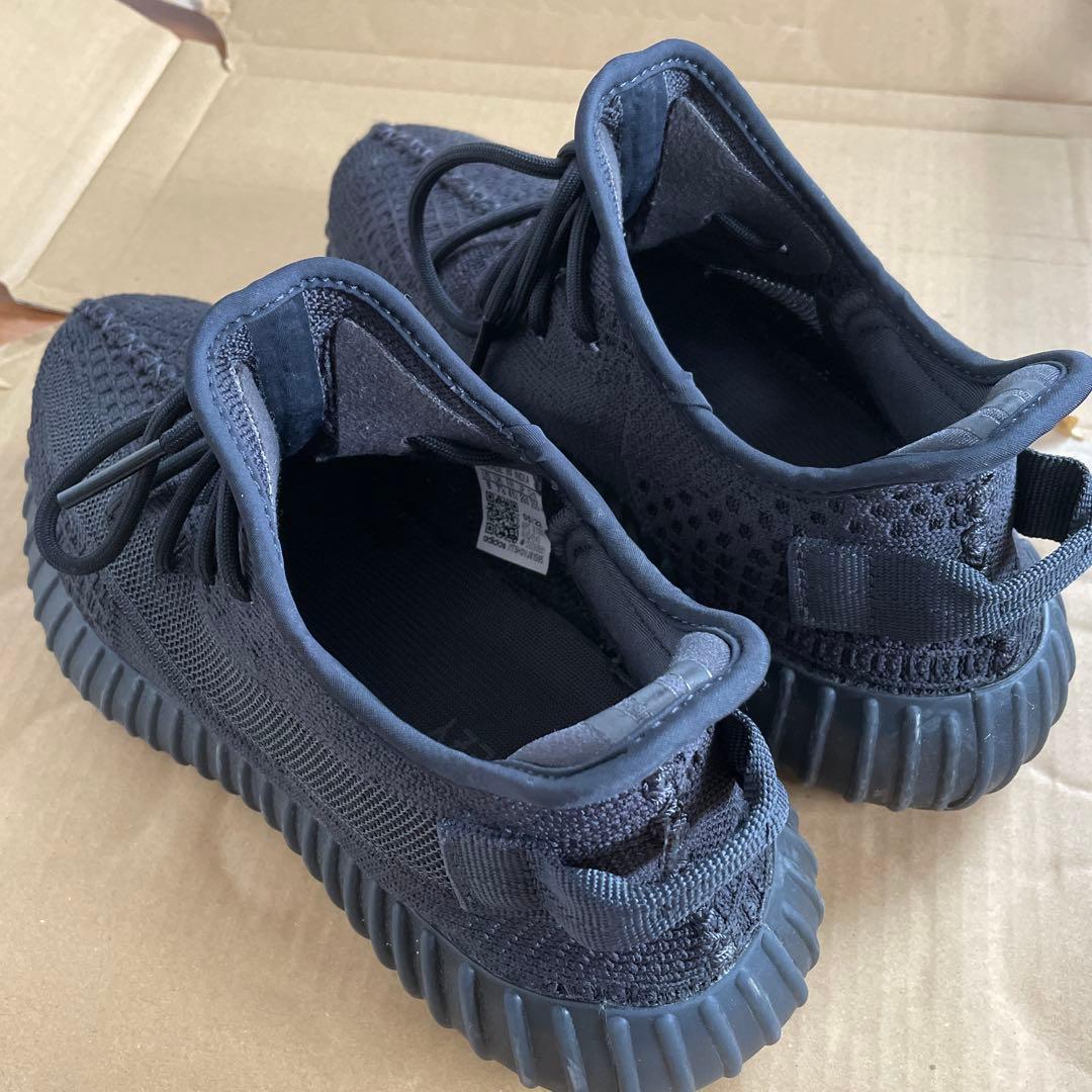 靴 adidas Yeezy Boost 350 V2