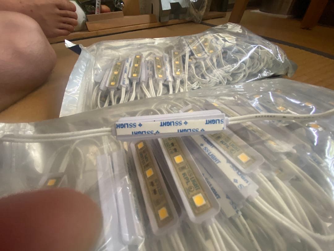 LEDモジュール　3球タイプ　12V 0.72W 電球色 300個