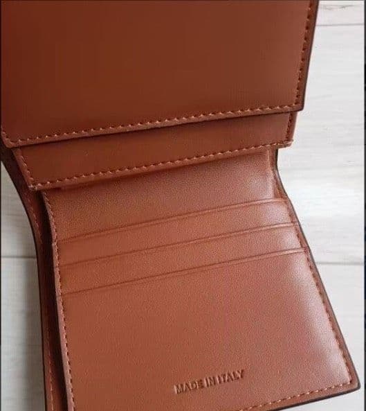 CELINEブラウンレザー 三つ折り財布