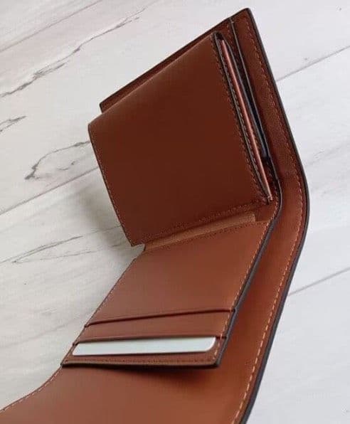 CELINEブラウンレザー 三つ折り財布