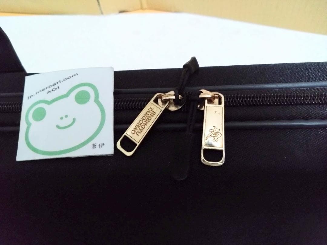 o*8様 二胡 萬其興 中国無錫 二泉 予備弓・予備弦・ケースセット